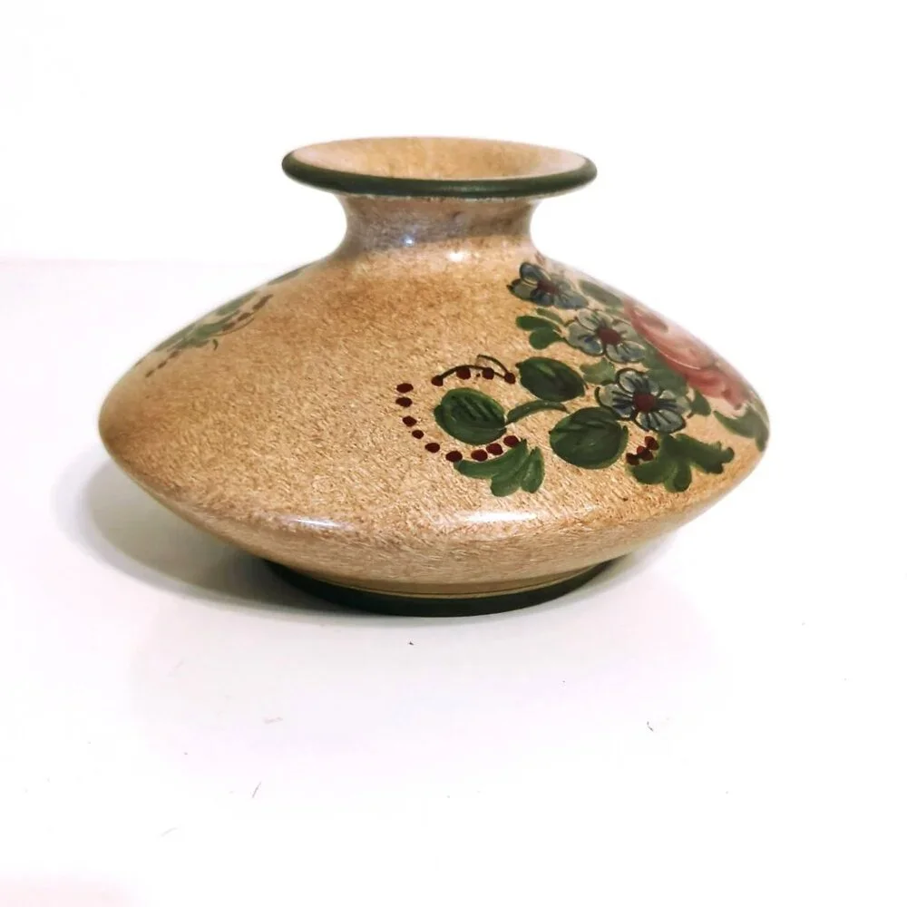 Biagioli Gubbio Vintage Italian Made Hand Painted Floral Pottery Vase